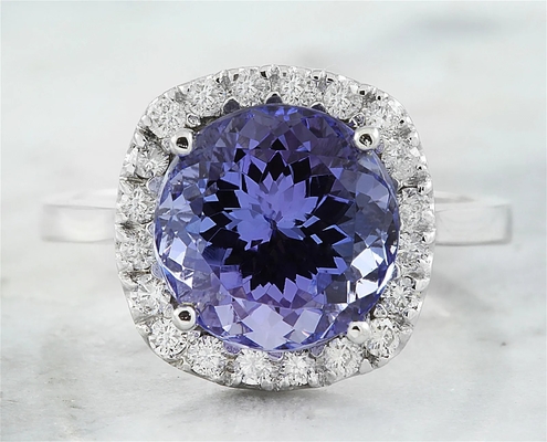6,02 natürliches blaues Tanzanite festes Weißgold CTW Ring-18K