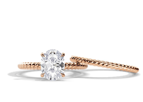 Ovaler Schnitt 9K Goldring 1.5ct 6×8MM mit Moissanite-Krappenfassungs-Art