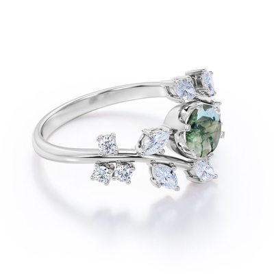 Mit Filigran geschmücktes Karat Chevron-Tiara 0,6 Rundschnitt Moss Green Agate und CZ-Hochzeit Ring Set in Rose Gold