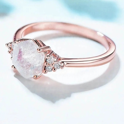 925 Sterling Silver Rainbow Moonstone Jewelry ovaler geschnittener Weinlese-Moonstone-Verlobungsring für Frauen