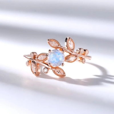 Hohe Qualität 925 Sterling Silver Natural Stone Jewelry facettierte Regenbogen-Moonstone-Blatt-Ring