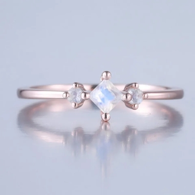 925 Sterling Silver Fashion Design Exquisite köstlicher Moonstone Ring