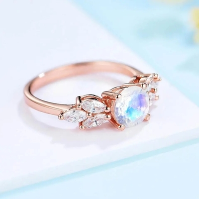 925 Sterling Silver Fashion Design Exquisite köstlicher Moonstone Ring