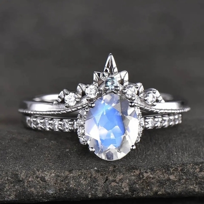 Weißgold ovales Moonstone Art Deco Unique Engagement Ring stellte 925 Sterling Silver ein