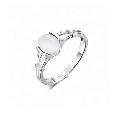 Schöner 925 Körper Sterling Silver Ring, ovaler Schnitt-Moonstone-Edelstein Ring For Girls