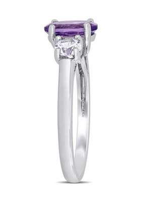 Ovaler geschnittener Amethyst und geschaffener weißer Ring des Saphir-3-Stone in Sterling Silver