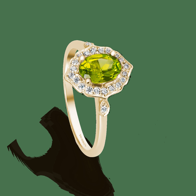 Goldovaler schöner, eleganter Peridotring, Weinleseform und natürlicher, heller ovaler Peridot