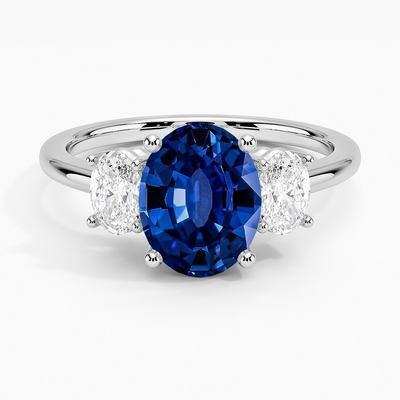 Labor hergestellte Sapphire Capella Three Stone Lab CZ Ring Set mit 9x7mm blaues ovales Labor hergestelltem Saphir