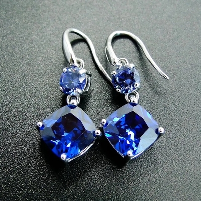 Hochzeits-Schmuck, langer Ohrring blauer Silber Rhodium des Tanzanite-Farbstein-925 überzogen