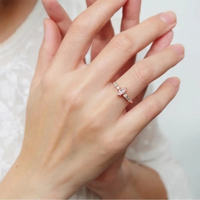 Silber-Frauen-Schmuck-Ring Verpflichtungs-unbedeutender Entwurfs-Marquise Cut Pink Morganites S925