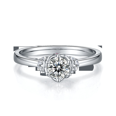 Einzigartiges Blumen-Art-Weißgold überzog Ring Custom Moissanite Ring Engagement-Frauen-Schmuck