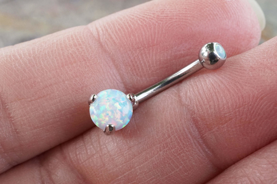 Goldnasen-Bolzen 25mm Längen-18k, Soem-Nasen-Ring Piercing With White Fir-Opal