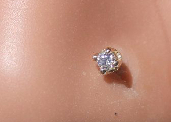 ODM 18k Rose Gold Nose Ring, natürlicher Diamant Nasenpiercing-Pin Withs 1.5-2.5mm