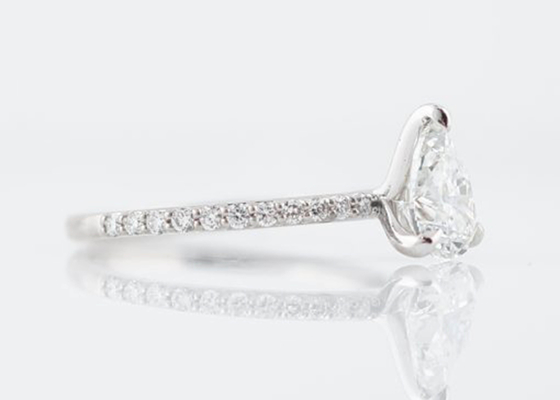Birne Weißgold-schnitt wirkliche Diamond Jewellery Rings 1.33ct PS 6×8mm für Verpflichtung
