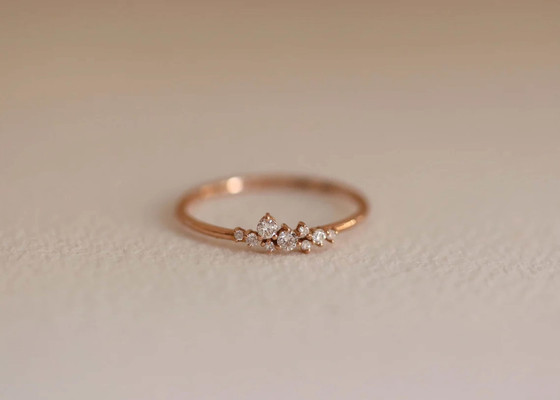 Festes 14K wirkliches Diamond Jewellery Ring Brilliant Cut ODM für Jahrestag