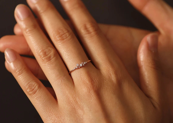 Festes 14K wirkliches Diamond Jewellery Ring Brilliant Cut ODM für Jahrestag