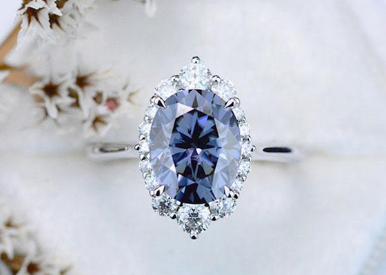 3 Karat ovales Labor gewachsene Größe Farbe 8×10MM Moissanite Ring Dark Grey