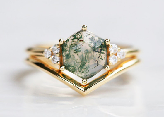 Hexagon-Schnittgrün-Moss Agate Engagement Rings 14k Größe Golddes material-6.5mm