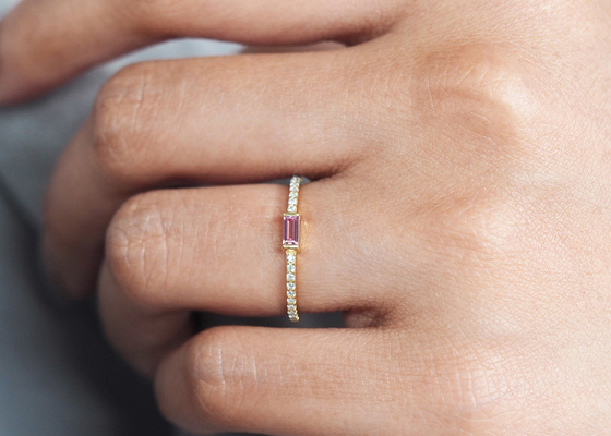 Dünne des Diamant-9K Breite Golddes ring-0.20ct 2.5MM für Verpflichtungs-Krappenfassungs-Art