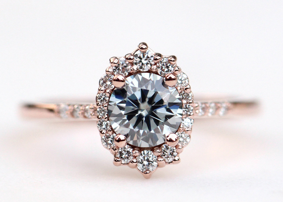 Verlobungsringe 1.2ct 1pcs Moissanite für Frauen 14K Rose Gold Material