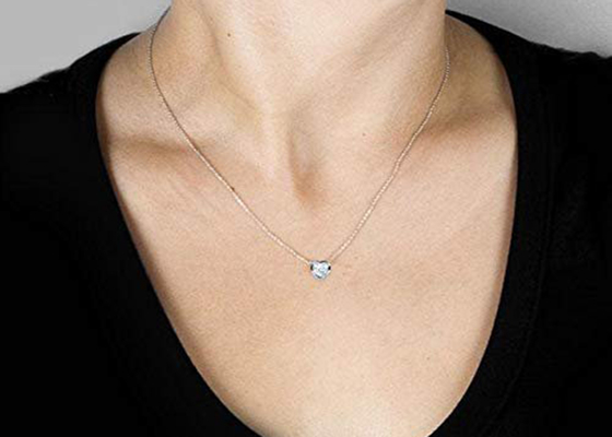 Halsketten-Herz-Einfassungsart 16inch 14K Goldmit 6x6mm Moissanite